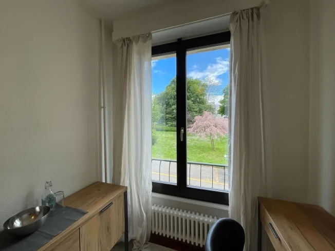 Your Next Chapter Starts Here - Furnished Room in a Top Location – photo 5 of 54