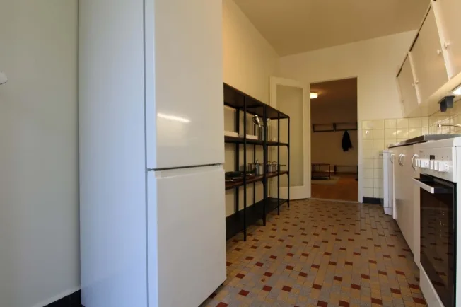 Your Next Chapter Starts Here - Furnished Room in a Top Location – photo 36 of 54