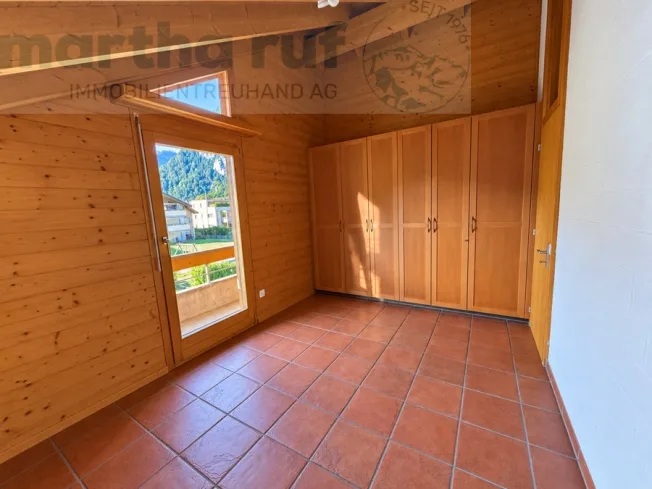 3.5-Zimmer-Dachwohnung mit traumhaftem Bergpanorama – foto 9 di 14