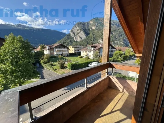 3.5-Zimmer-Dachwohnung mit traumhaftem Bergpanorama – foto 10 di 14