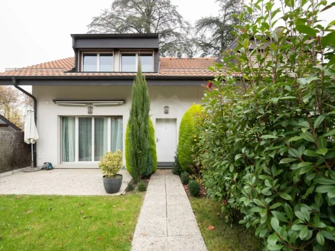 5 Zimmer Einfamilienhaus in Chambésy – Foto 2 von 12