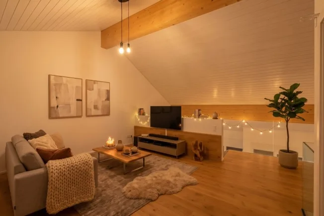 Dachgeschoß-Duplex, Helligkeit und Ruhe in einem 2023 erbauten Gebäude – Foto 13 von 13