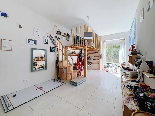 Elegante appartamento di 3.5 locali con terrazza e giardino privato – foto 16 di 17
