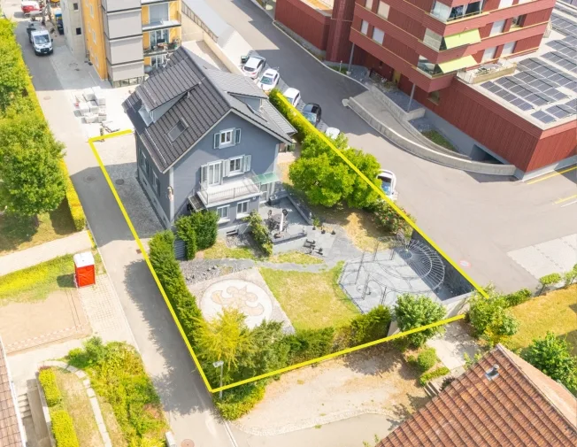 6.5 Zimmer Einfamilienhaus in Dietlikon – foto 2 di 14