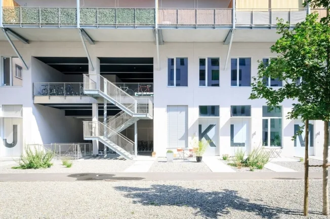 2.5 Zimmer Wohnung in Fribourg – Foto 3 von 11