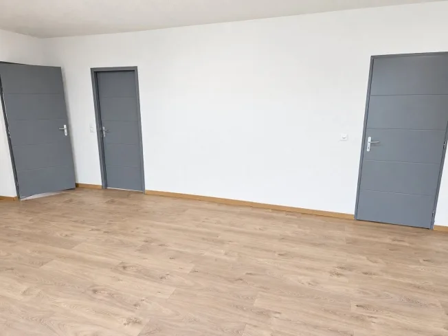 4 Zimmer Wohnung in Courtedoux – foto 4 di 12
