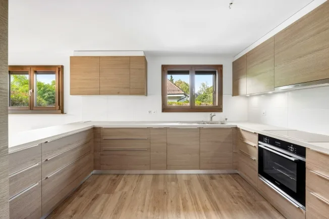 6.5 Zimmer Einfamilienhaus in Noville – Foto 3 von 8