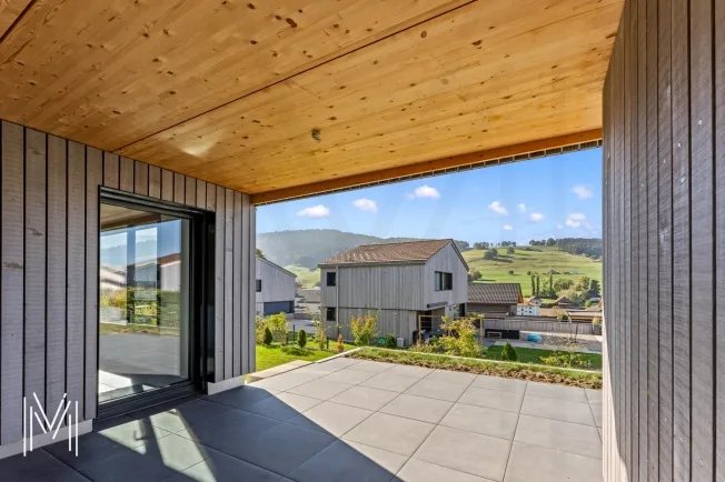 MAGNIFICENT CONTEMPORARY SINGLE-FAMILY HOME WITH 5.5 ROOMS - Wooden architecture, modern comfort, and high quality of life between Fribourg and Bulle – photo 20 of 20