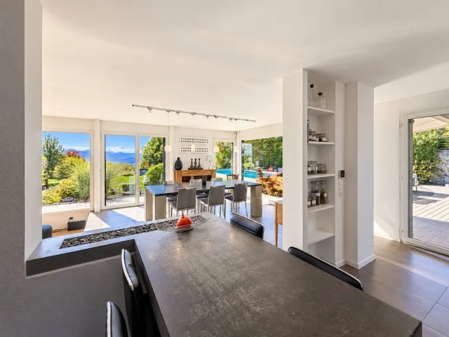 8 Zimmer Villa in Le Vaud – Foto 4 von 13
