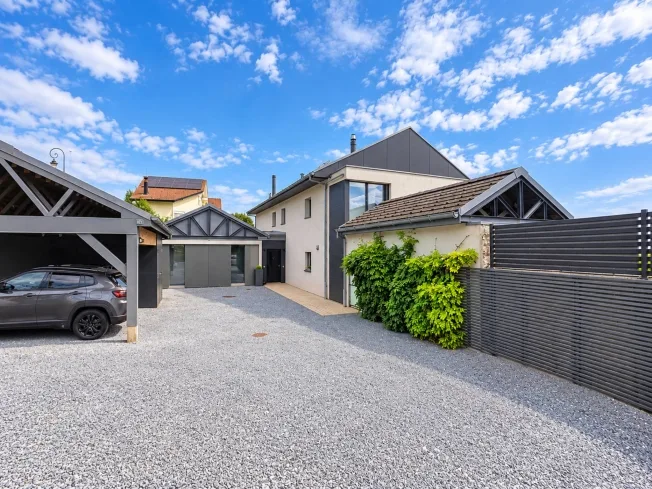 8 Zimmer Villa in Le Vaud – Foto 10 von 13