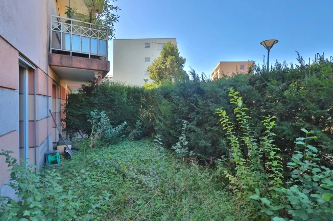 Apartment in PPE of 85.40 m2 with garden – photo 15 sur 20