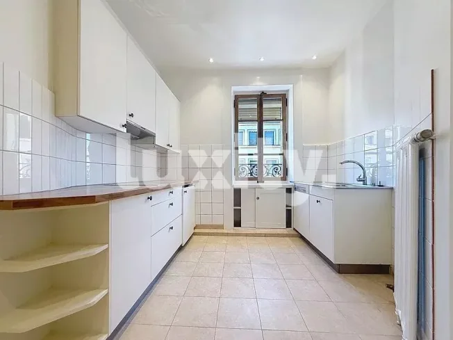 Superbe appartement de type Haussmannien – photo 3 of 7