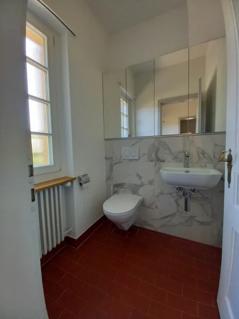 7.5 Zimmer Einfamilienhaus in Murten – Foto 7 von 12