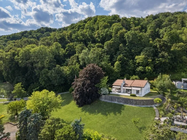 4.5 Zimmer Villa in Bursins – Foto 3 von 13