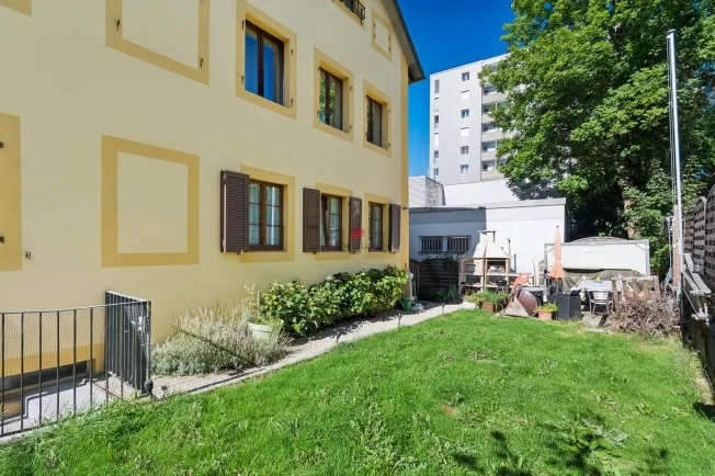 Einfamilienhaus in La Chaux-de-Fonds – foto 2 di 5
