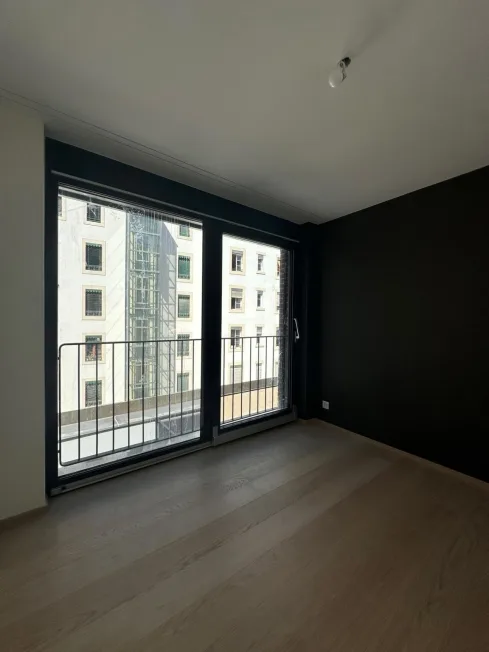 4 Zimmer Wohnung in Genève – Foto 3 von 6