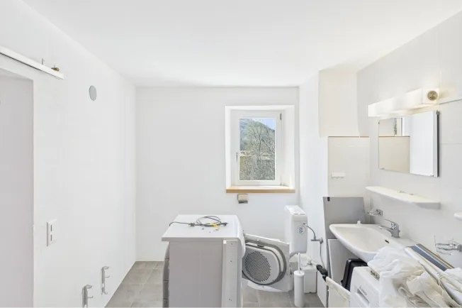 3.5 Zimmer Einfamilienhaus in Bogno – Foto 9 von 13