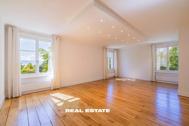 7.5 Zimmer Einfamilienhaus in Lausanne – photo 3 sur 20