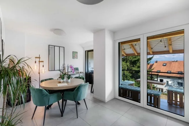4.5 Zimmer Attikawohnung in Le Vaud – Foto 4 von 9