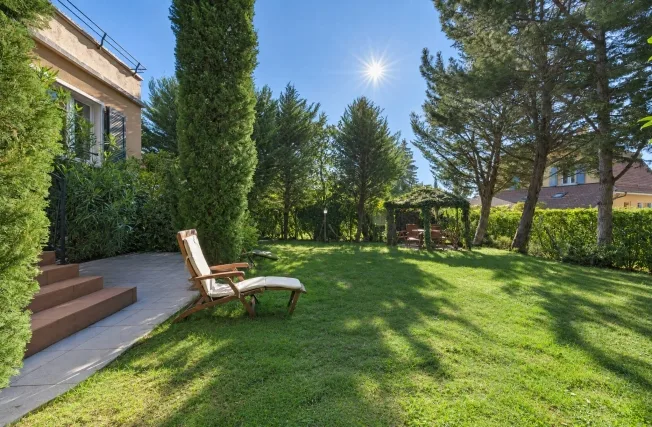 9.5 Zimmer Villa in Pully – Foto 12 von 12