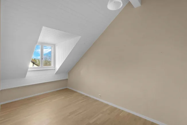 5.5 Zimmer Reihenfamilienhaus in Tartegnin – photo 11 sur 13