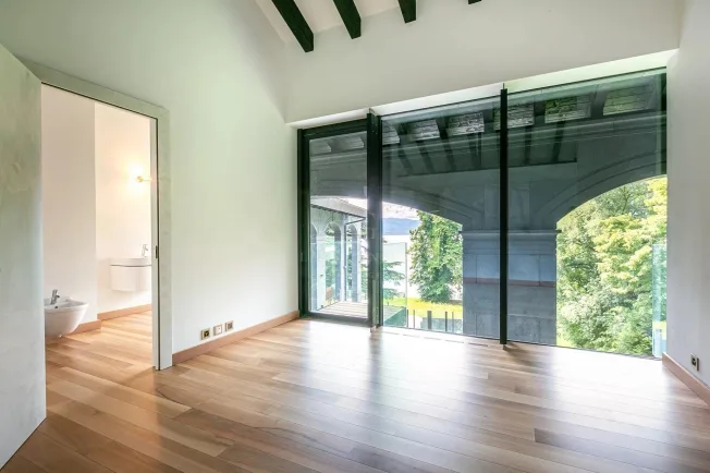 11 Zimmer Einfamilienhaus in Dully-Bursinel – foto 11 di 20
