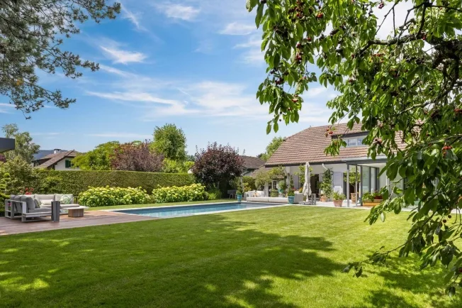 7 Zimmer Villa in Commugny – Foto 3 von 7