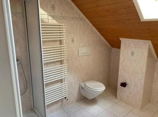 6.5 Zimmer Einfamilienhaus in Fontenais – Foto 8 von 13
