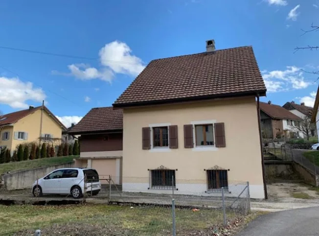 6.5 Zimmer Einfamilienhaus in Fontenais – Foto 3 von 13