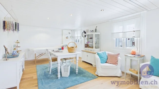 8.5 Zimmer Einfamilienhaus in Wiler BE – foto 11 di 12