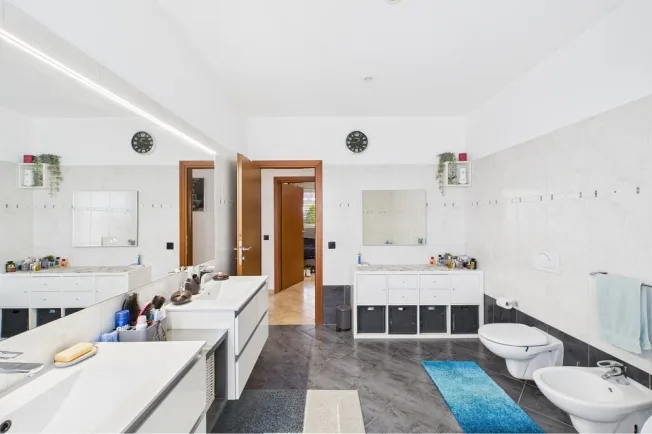9 Zimmer Einfamilienhaus in Melano – Foto 12 von 13