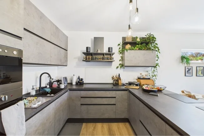 4.5 Zimmer Einfamilienhaus in Carabbia – Foto 6 von 13