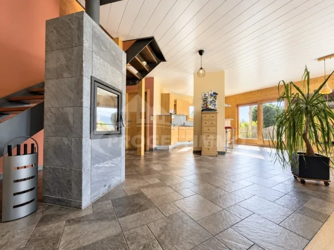 5.5 Zimmer Einfamilienhaus in Levron – Foto 2 von 11