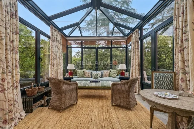 10 Zimmer Einfamilienhaus in Chambésy – photo 3 sur 16