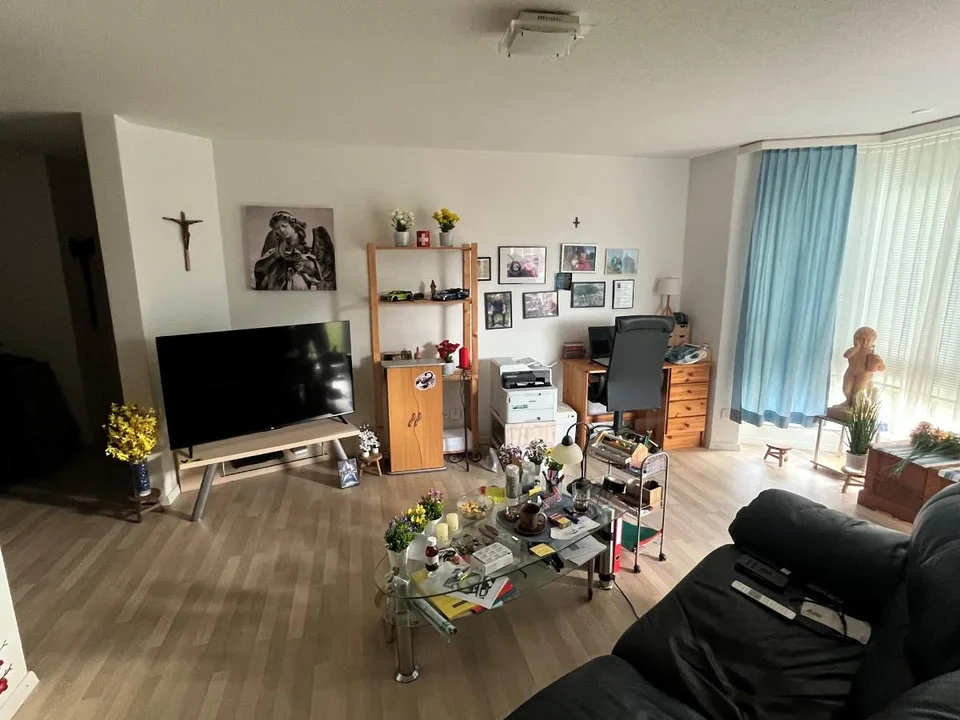 sonnige 2.5 Zi. Erdgeschosswohnung 55m^2 – photo 3 sur 6