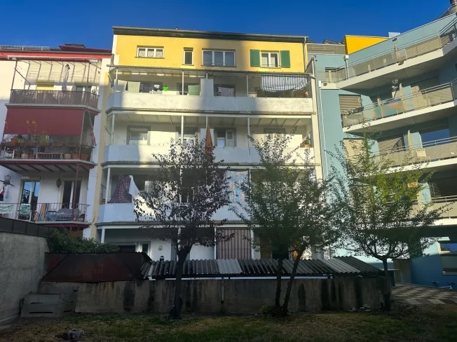 Ottima, ben mantenuta casa multifamiliare in una posizione perfetta – foto 3 di 20
