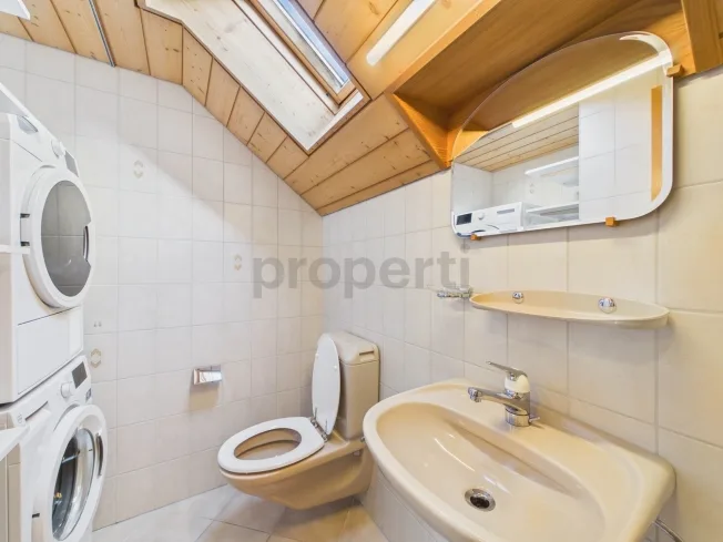 Helle 3.5-Zimmer-Dachwohnung mit Balkon, Lützelflüh – photo 10 of 17