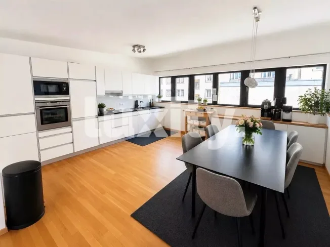DUPLEX CONTEMPORANEO AL CUORE DI EAUX-VIVES – foto 3 di 4