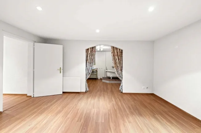 6.5 Zimmer Villa in Grandvaux – Foto 10 von 13