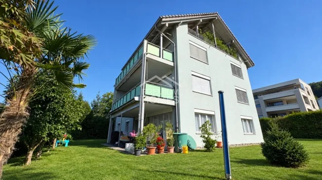 Ruhiges Wohnen mit viel Platz und Licht – foto 1 di 13