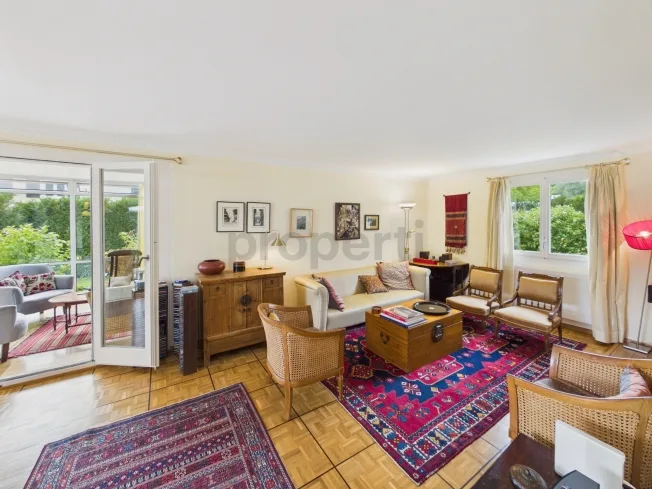 Grand jardin, magnifique véranda, rez-de-chaussée lumineux, 4 chambres ! – photo 2 sur 27