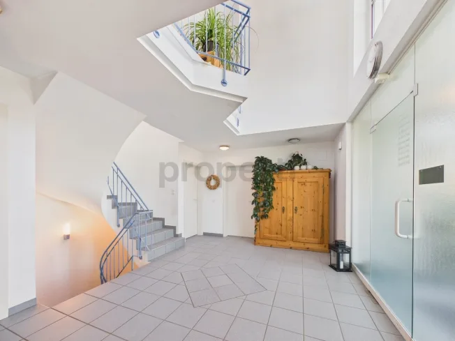Peaceful residential area, spacious garden & cozy fireplace! – photo 8 of 22