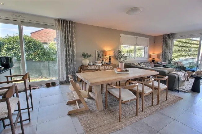 7 Zimmer Reihenfamilienhaus in Anières – Foto 4 von 7