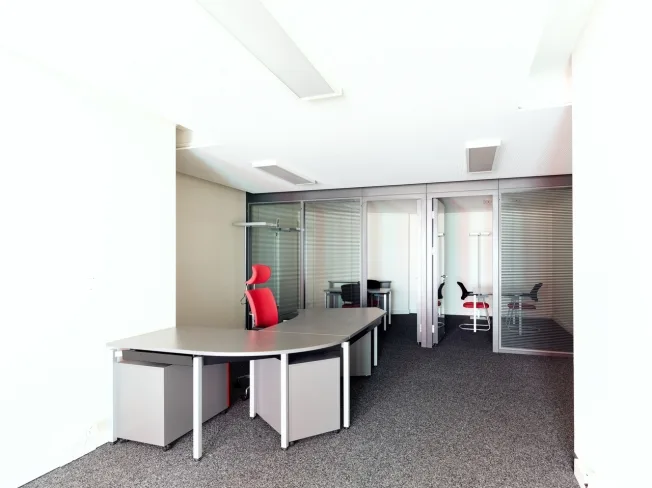Bel espace commercial de 70m2 à louer – photo 7 sur 11