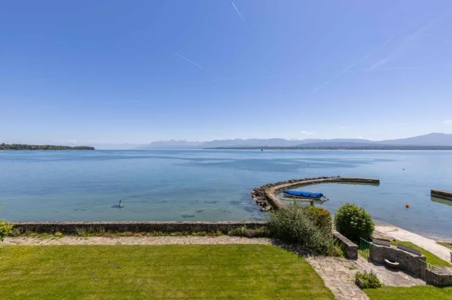 10 Zimmer Villa in Nyon – Foto 4 von 12