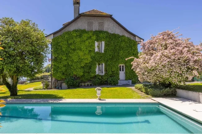 10 Zimmer Villa in Nyon – Foto 6 von 12