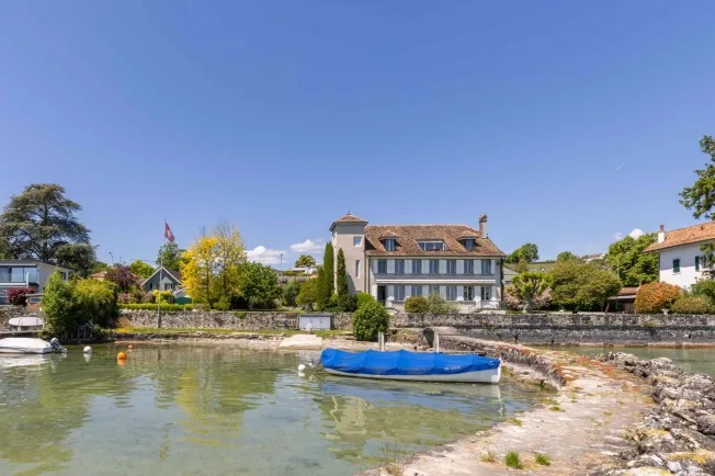 10 Zimmer Villa in Nyon – Foto 3 von 12