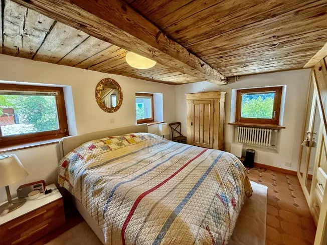 RARE! Maison de 4.5 pièces avec cachet, vue et jardin au centre d'Icogne, village paisible entre Sion et Crans-Montana – Foto 14 von 14