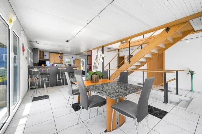 5.5 Zimmer Einfamilienhaus in Flüelen – foto 6 di 13