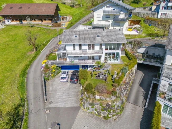5.5 Zimmer Einfamilienhaus in Flüelen – foto 9 di 13